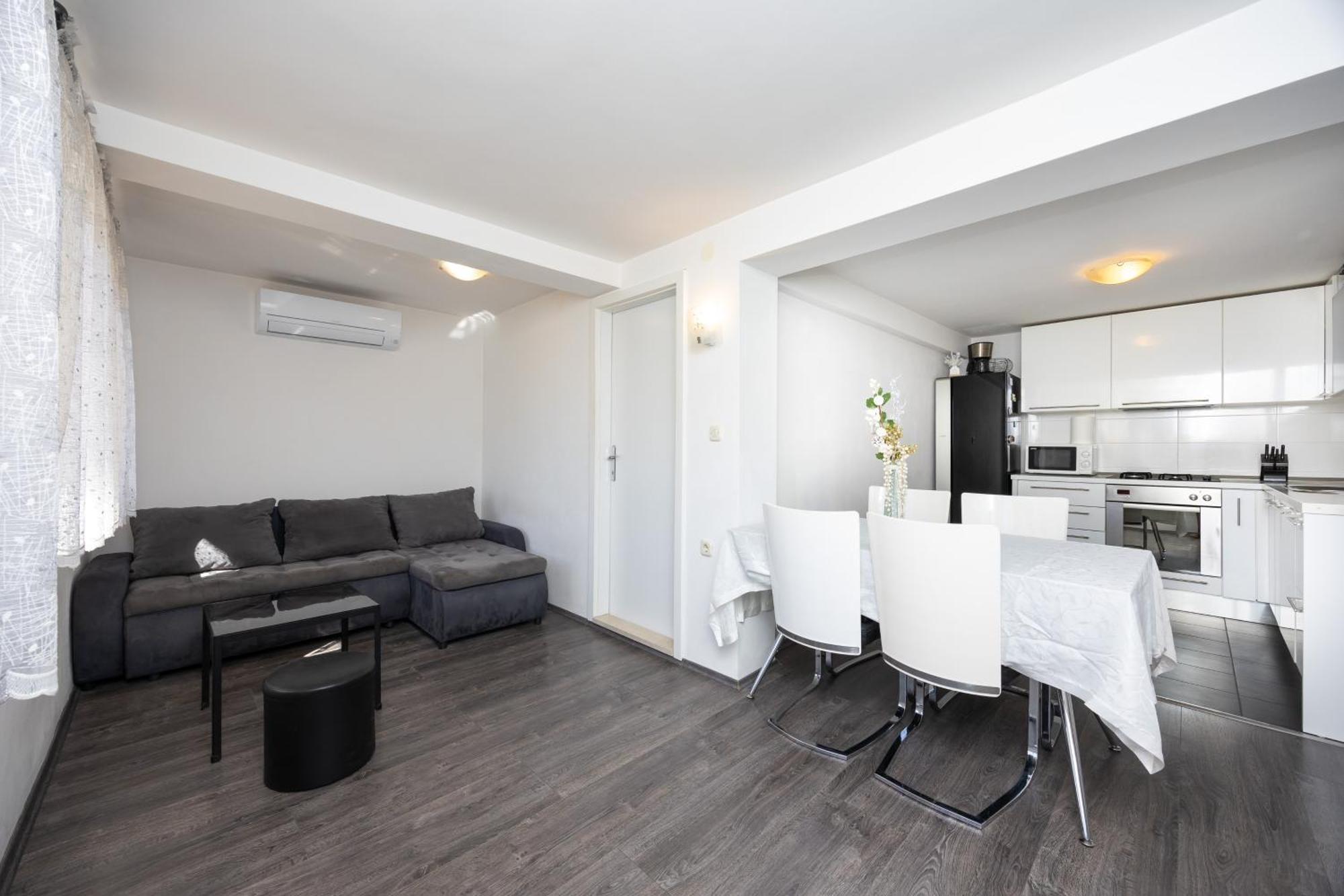 Apartments Marija Сплит Экстерьер фото